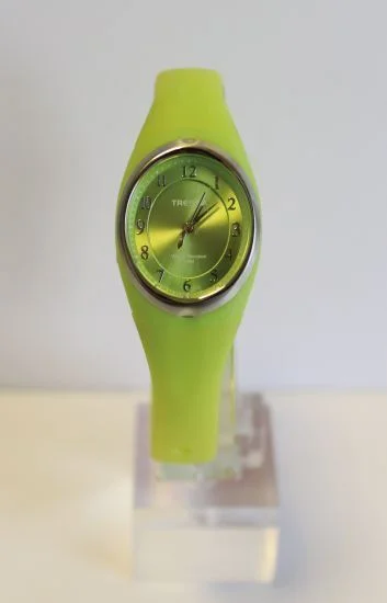 Reloj Tressa Caucho Analogo Dama IRIS-3