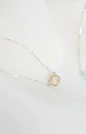 Collar con Cadena Veneziana y Dije Ball 6mm Crystal Golden Shadow