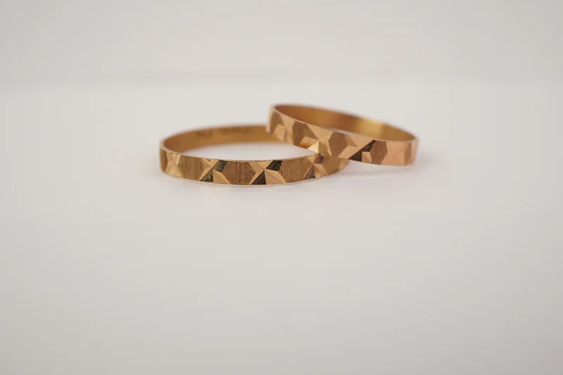 Alianzas de oro 18 kt modelo 101