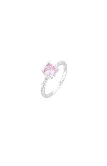 Anillo con Cubic Cuadrado Engarzado