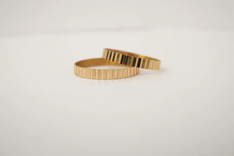 Alianzas de oro 18 kt modelo 106