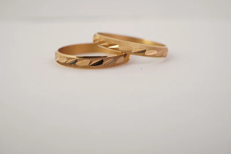 Alianzas de oro 18 kt modelo 206