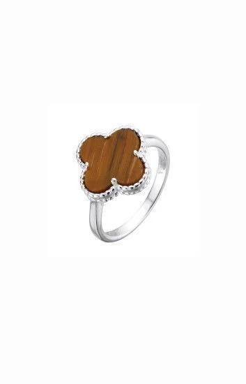 Anillo de Flor con Resina