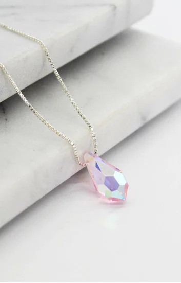 Collar con Cadena Veneziana y Dije Lancia Pink Sapphire