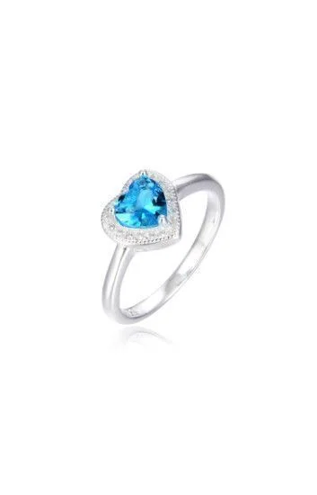 Anillo de Corazon con Circones Plateado
