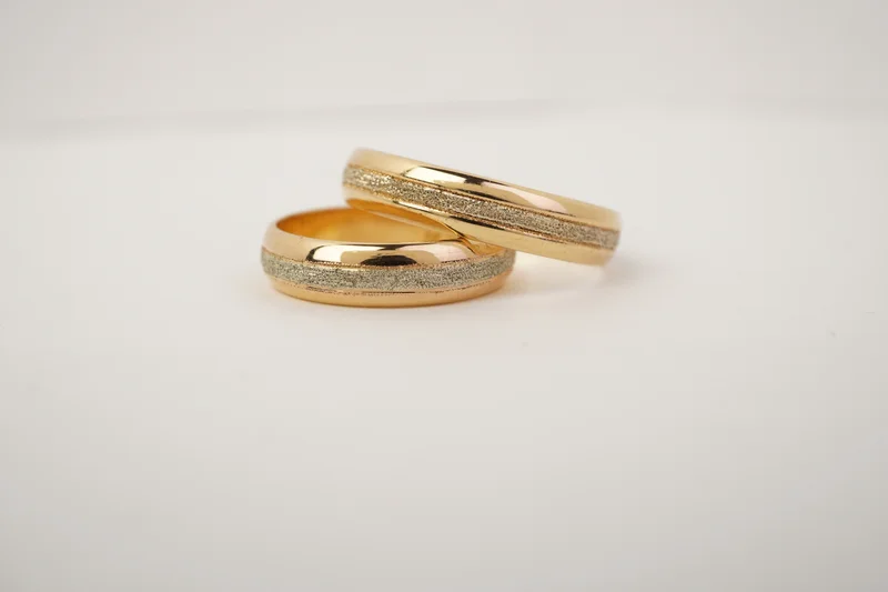 Alianzas de oro 18 kt modelo 3003 2 col